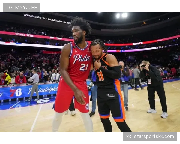 杰伦·布伦森突破能力提升拉开空间，助尼克斯关键时刻得分爆发