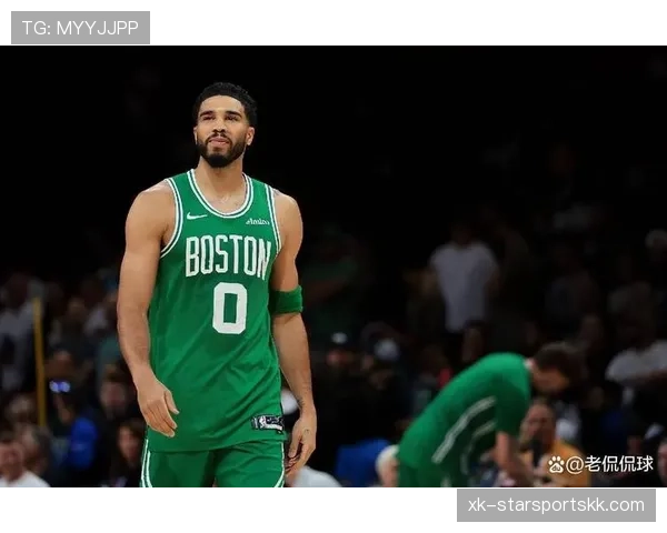 挡拆为塔图姆拉开三分空间，提升无球威胁较上季更稳