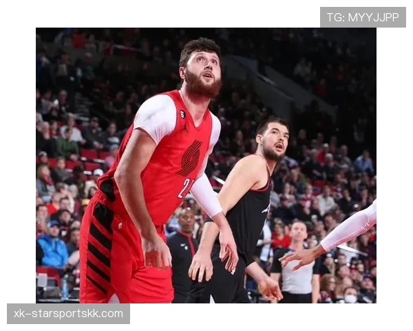 班·西蒙斯挡拆牵制库里 改变得分结构提升禁区效率